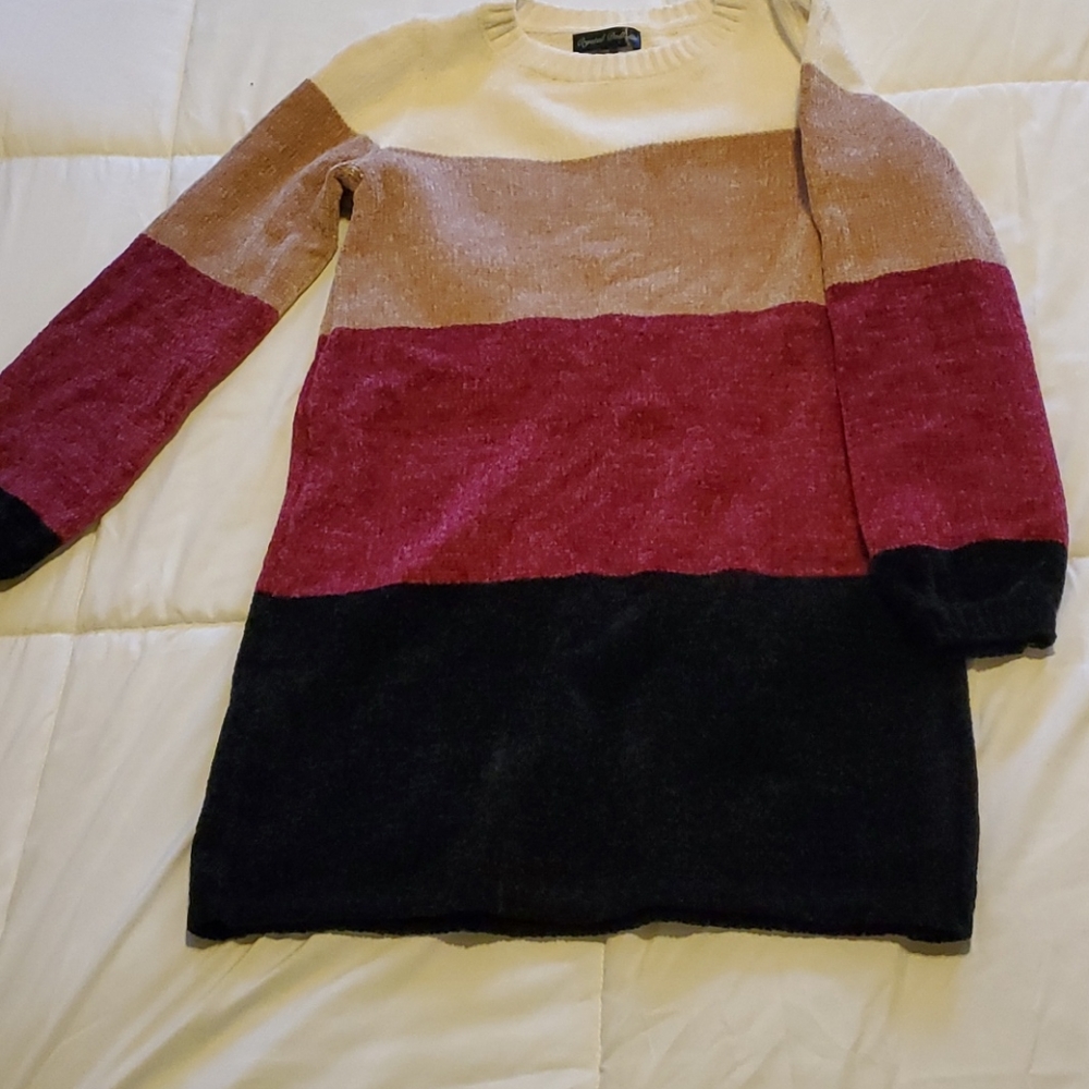 🛍Crystal Doll sweater dress, multi-color, never worn, soft, Size S
